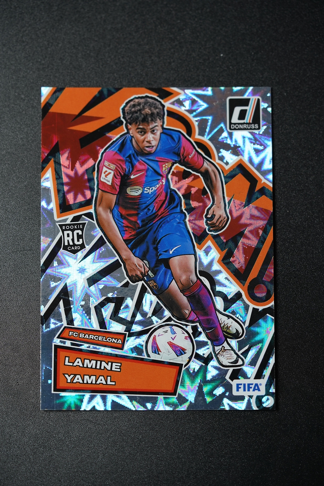 Lamine Yamal 2023-24 Panini Donruss FIFA Kaboom number 7 rookie card